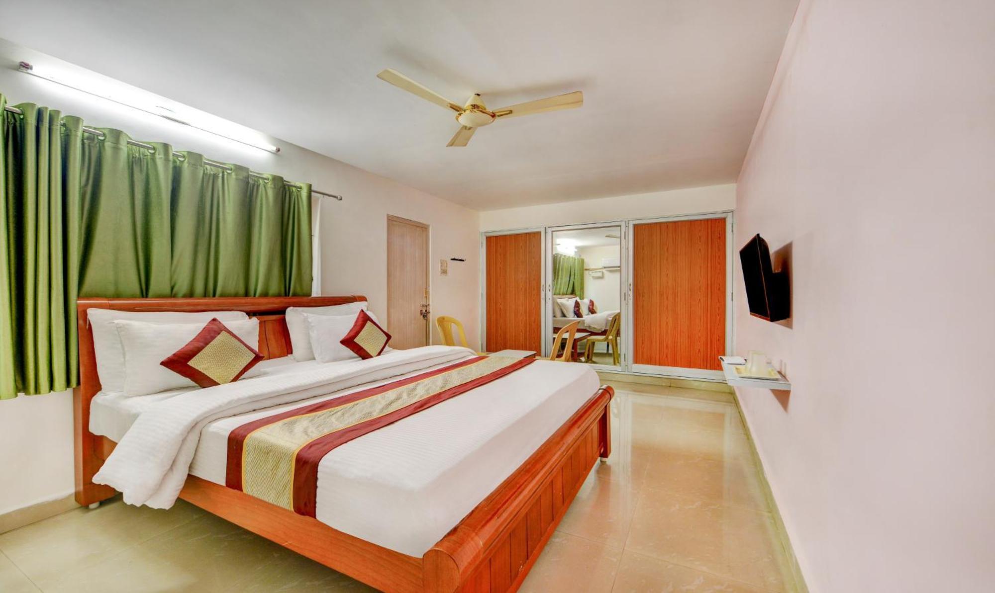 Hotel Salbala Inn - Near Airport Chennai Exteriör bild