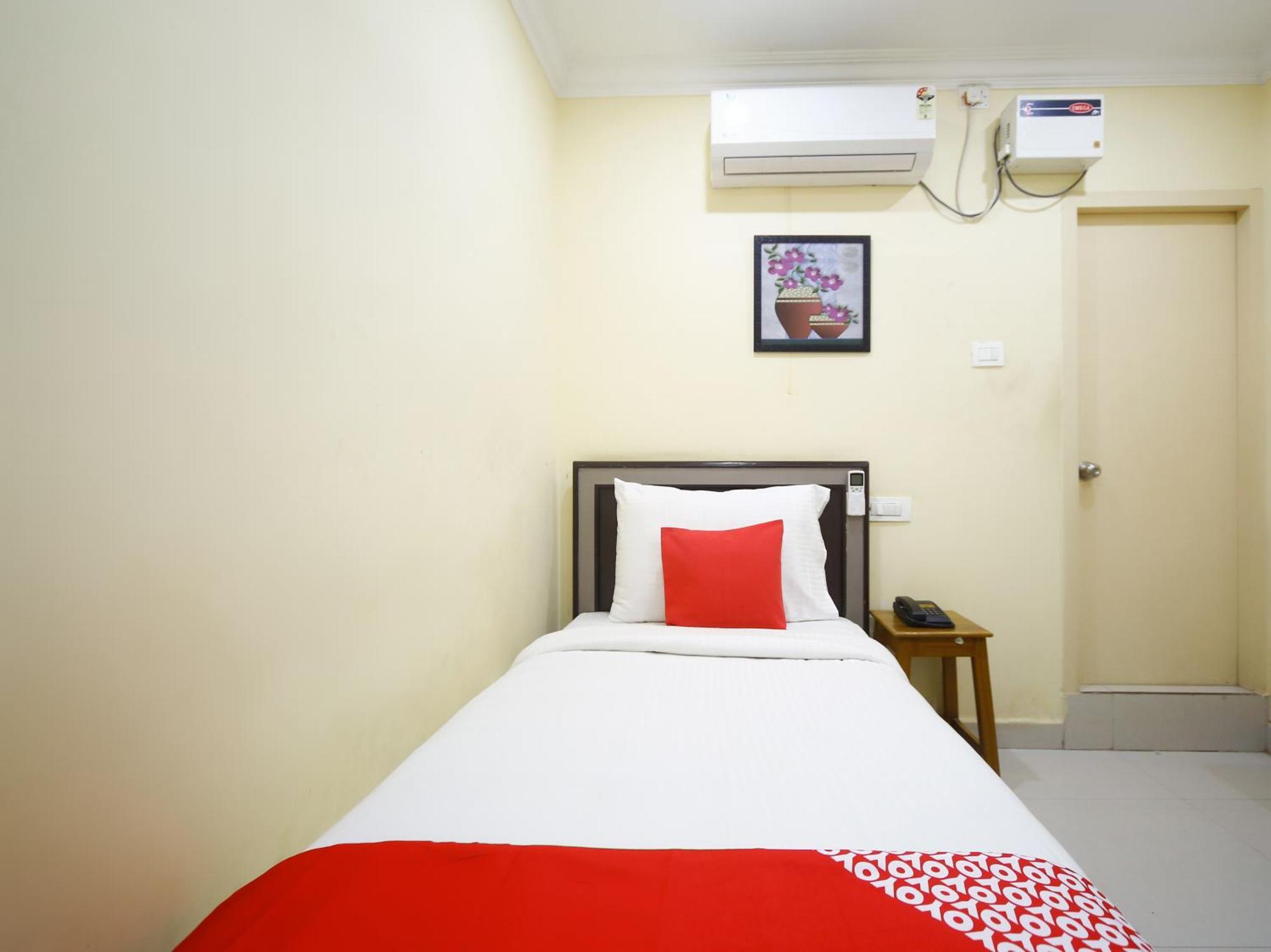 Hotel Salbala Inn - Near Airport Chennai Exteriör bild