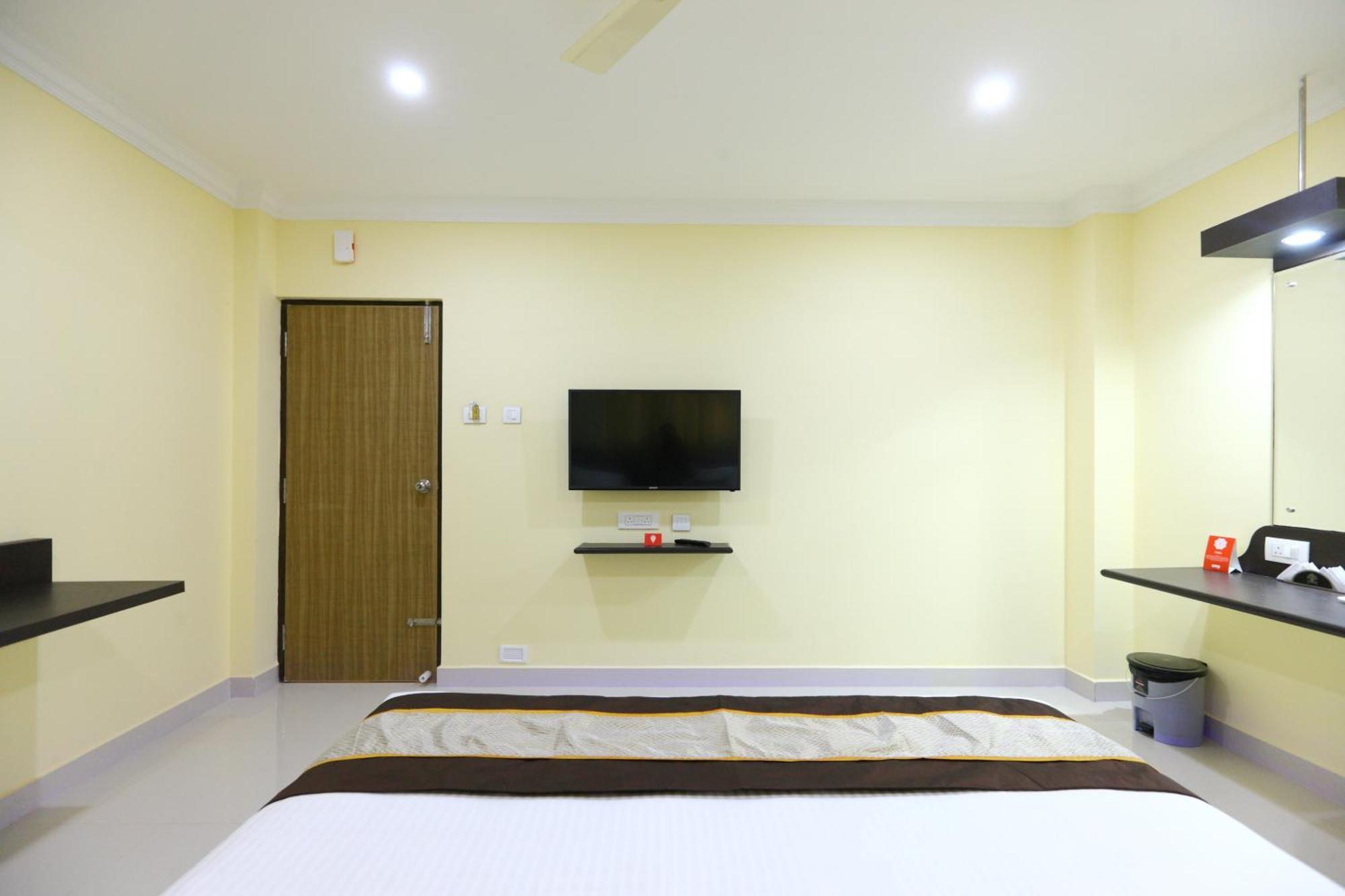 Hotel Salbala Inn - Near Airport Chennai Exteriör bild