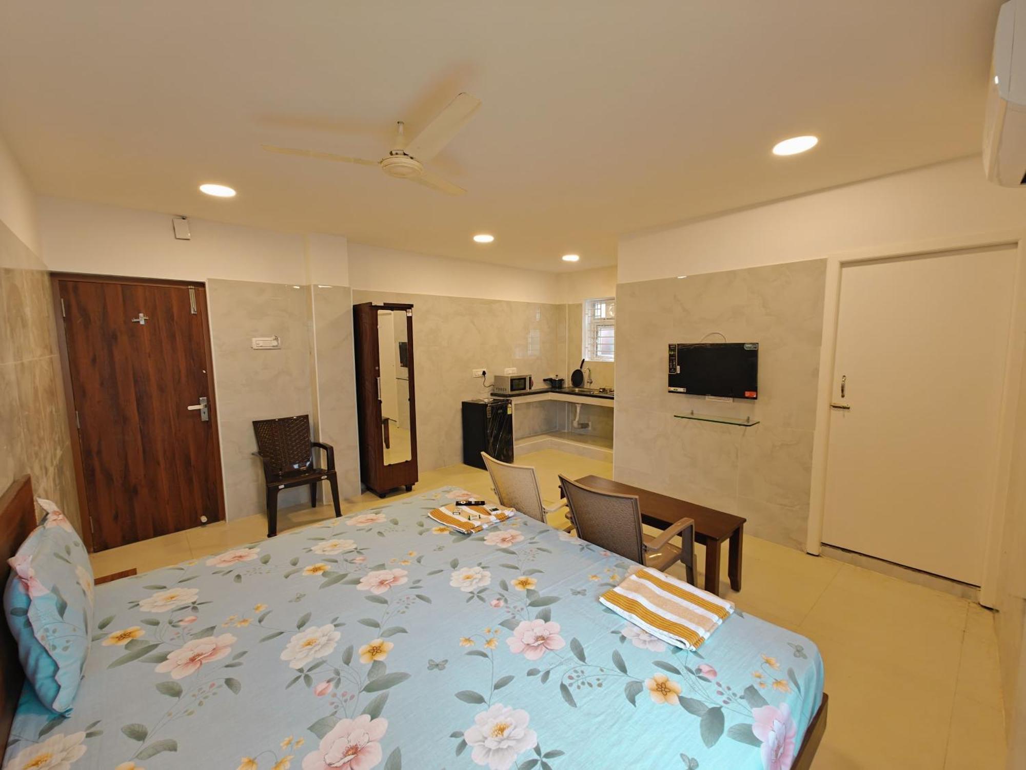 Hotel Salbala Inn - Near Airport Chennai Exteriör bild